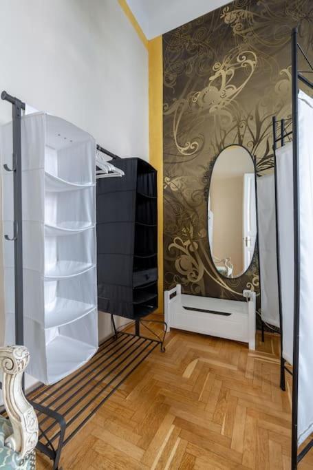 Bourgeois Boheme Apt. 88 M² City Center Budapest Bagian luar foto