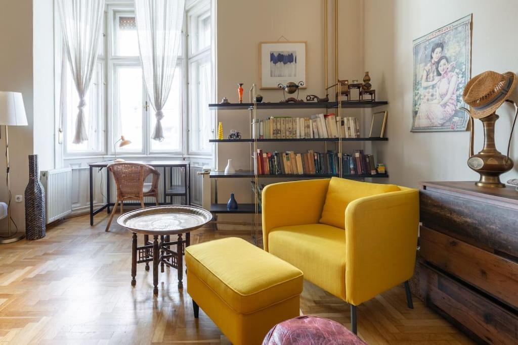Bourgeois Boheme Apt. 88 M² City Center Budapest Bagian luar foto